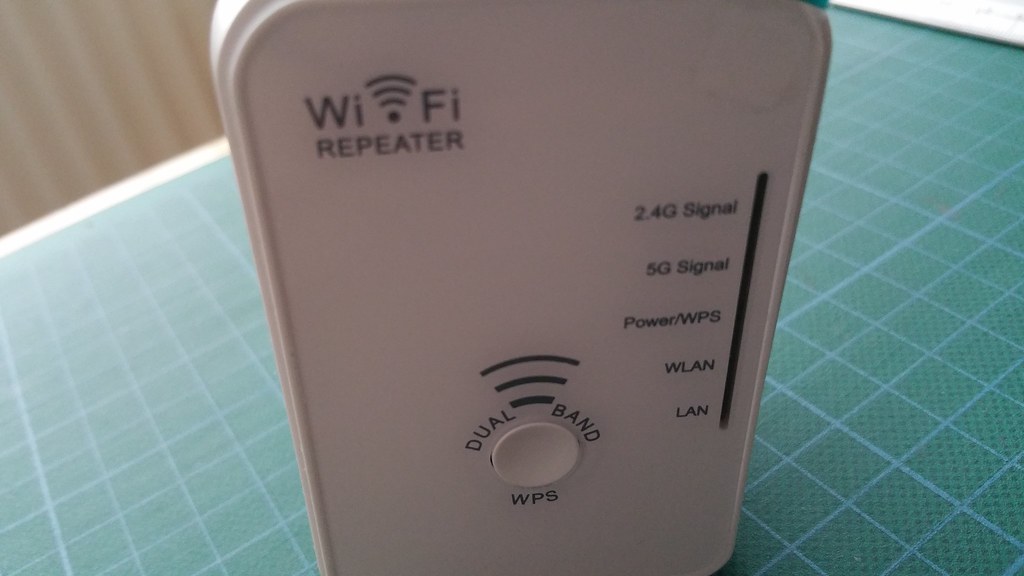 Best dual band WiFi 6 extender in India for [wpsm_custom_meta type=date field=year]